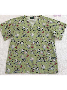 UA Scrubs Womens Scrub Top Green Cow Print V-Neck Short Sleeve Cotton Small
